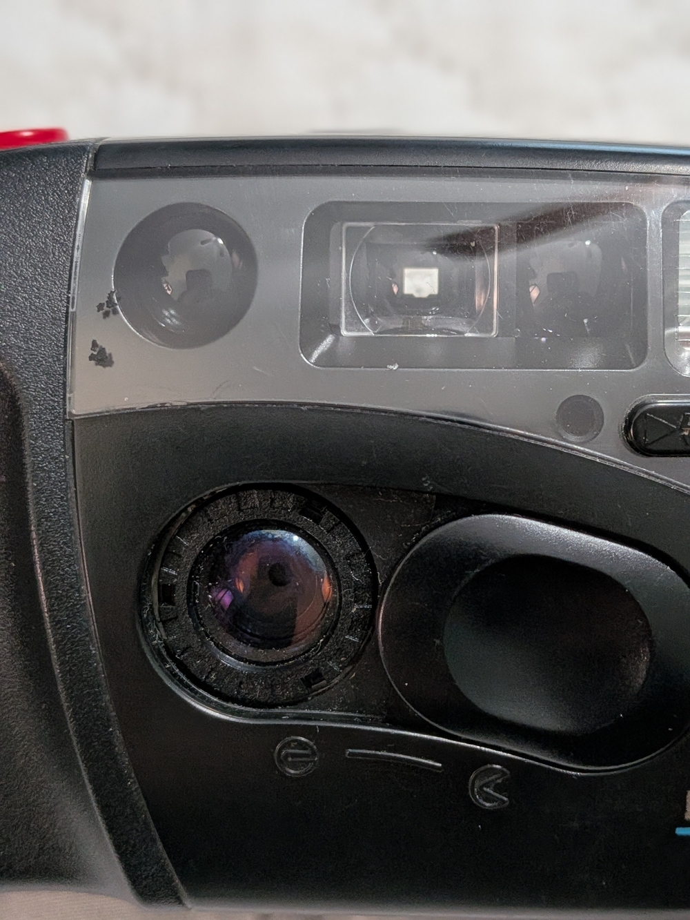 Pentax PC-313 Black 35mm Point-and-Shoot Film Camera - Picture 7 of 9